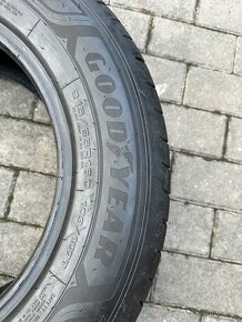 Nové letní pneu / zatezove 215/65/16c GoodYear - 6