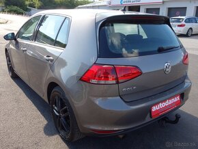 VW Golf - 6