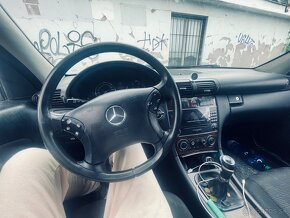 Mercedes - bens w204 - 6