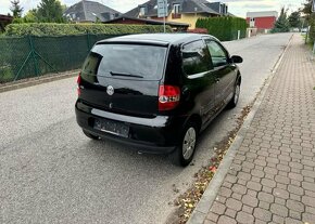 Volkswagen Fox 1,2i , serviska , dobrý stav benzín manuál - 6