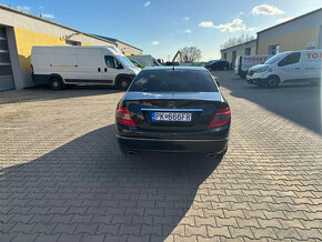 Mercedes C280 Avantgarde 4-matic A/T 170KW  TOP STAV 4X4 V6 - 6