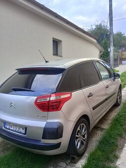 Predám prípadne vymením Citroen C4 Picasso - 6