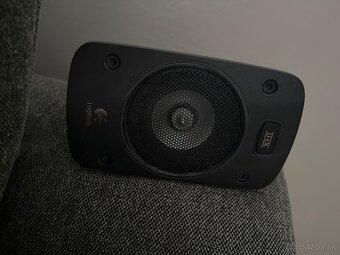 Zostava reproduktorov Logitech Speaker System Z906 - 6