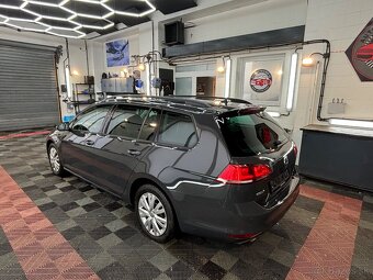 Volkswagen Golf Variant 2.0 TDI 150k Comfortline - 6