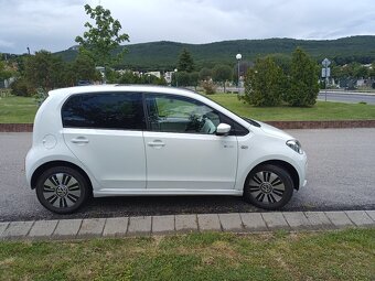 Elektromobil VW e-Up 2014 BATÉRIA: 18.7 kWh dojazd 130-140km - 6