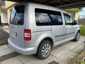 Volkswagen Caddy Life 1,6TDI Combi r. 2011 - 6