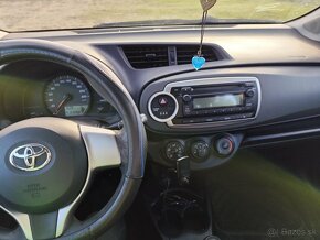 Toyota Yaris 1.33 benzin 6st manual 2013 - 6