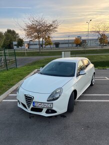 Alfa Romeo Giulietta Distinctive - 6