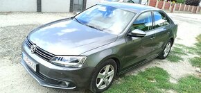 Predám Volkswagen Jetta 1,4 TSI - 6