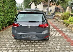 Volkswagen Golf VII 1,0TSi / 63 Kw klima benzín manuál 63 kw - 6