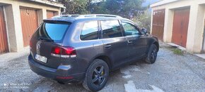 Volkswagen Touareg 3,0 TDi - 6