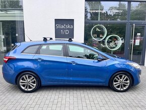 Hyundai i30 CW kombi 1.6i CRDi , premium, 1majitel, Top stav - 6