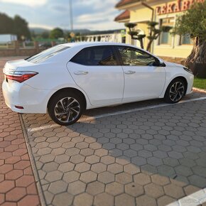 Predám Toyota Corolla 1.6 l Valvematic - 6