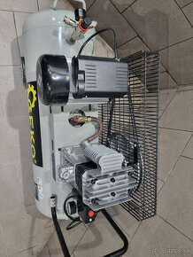 KOMPRESOR 100L 2Kw 390L/min - 6