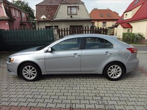 Mitsubishi Lancer 1.6 85kW 2013 50711km 1.majitel 50 tis. km - 6