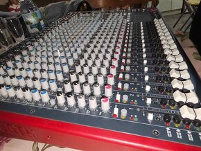 Mixpult - ALLEN & HEATH ZED R16 - 6