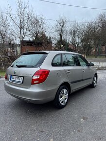 Škoda fabia 2 combi, benzín 1.2 rok 2009 - 6