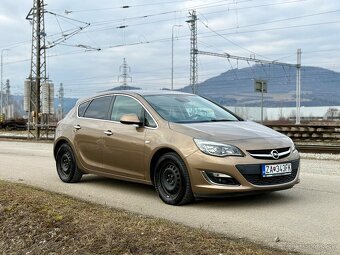 Opel Astra 1.6 85kw 2013 - 6