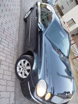 Mercedes e200 Elegance - 6