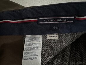 Pánske,elegantné,chino -  nohavice Tommy HILFIGER  - 33/32 - 6