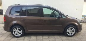 Volkswagen Touran 2,0 TDI - 6