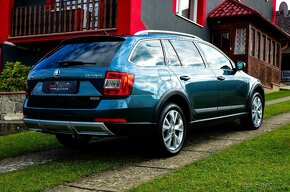 Škoda Octavia Combi SCOUT 2.0 TDI DSG 4x4 - 6