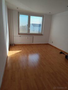 veľký 3-izbový veľmi pekný byt 82 m2, vynikajúca adresa - 6