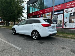 KIA Ceed 1.6 CRDi - 6