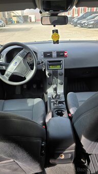 Volvo v50 - 6