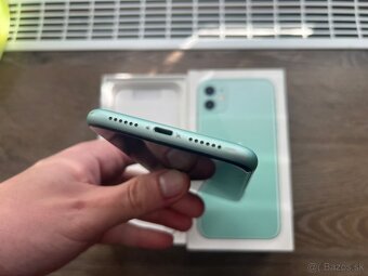 Apple iPhone 11 128 Gb - 6