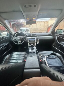 VW Passat 2.0Tdi DSG 4Motion R-Line 125KW - 6