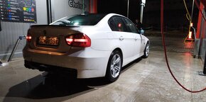 Bmw e90 320d - 6