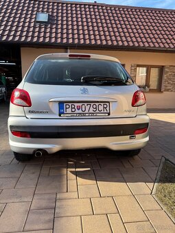 Peugeot 206+, 1.4i - 6