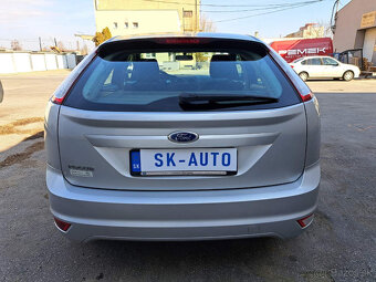 Ford Focus 1.6 16V Duratec Trend - 6