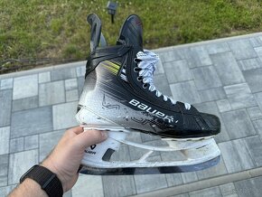 Hokejové korčule Bauer Vapor Hyperlite 2 - 6