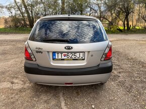 Kia Rio 1.4 LX Plus - 6