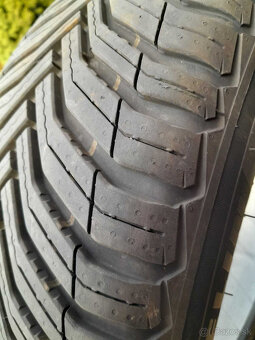 Predam pneumatiky Michelin - 205/55 R16 celorocne - 6