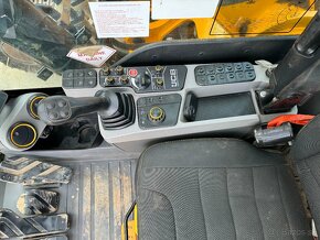 Jcb 220XLC /2018 ,5700 hodin pasovy bager - 6