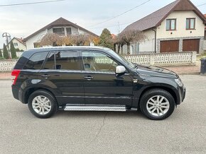 Suzuki Grand Vitara 1.9 DDiS 4X4 Limited 4X4 Uzávierka - 6