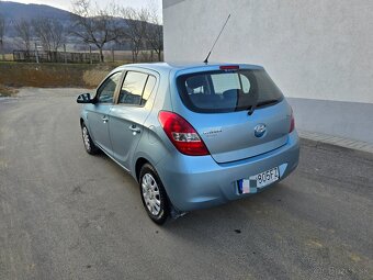 Hyundai I20 2010,1.4benzin,160xxxkm Automat,kúpené na Sloven - 6