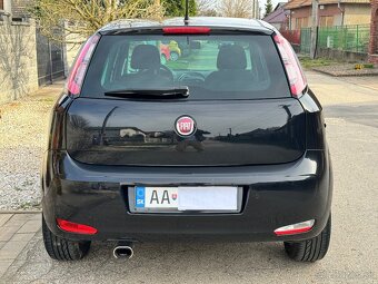 Fiat Grande Punto 1.4 8v Lounge - 6