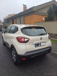 Renault Captur 0.9 TCE Benzín 4 Valec Plná Výbava - 6