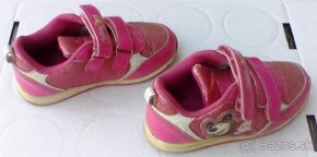 ✅Predám skoro nepoužívanú veľmi zachovalú detskú obuv, ..len - 6