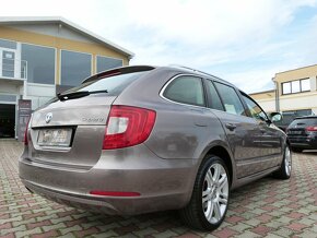 Škoda Superb Combi 2.0 TDI CR 4x4 170k Elegance - 6