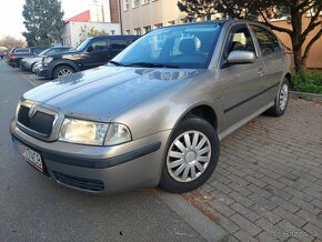 Skoda octavia 1.6 TOUR - 6