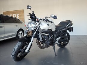 Yamaha FZ6 / Fazer - 6