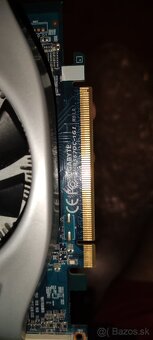 Gigabyte AMD HD 1GB + kláves - 6