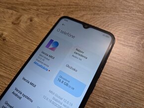 Xiaomi Redmi 9A plnefunkcny v super stave v krabici s nabija - 6