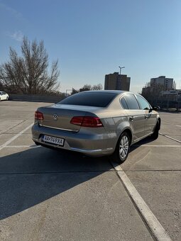 Volkswagen Passat 2.0 TDI BMT 177k 4MOTION DSG - 6