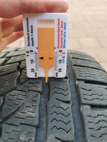 Zimné Pneu Nokian 215/50 R18 - 2ks - 6